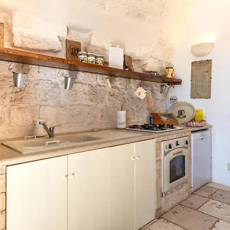 Trulli Deluxe Вилла *