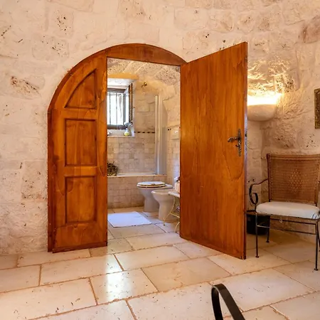 Trulli Deluxe Вилла Челье-Мессапика